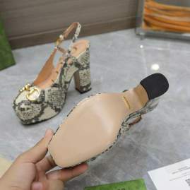 Picture of Gucci Shoes _SKUGuccisz35-4212cmmnf02057455